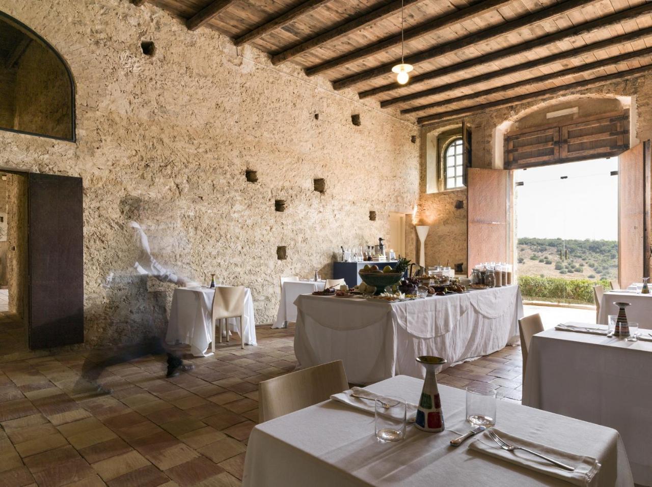 Villa Wine Relais Feudi Del Pisciotto Niscemi Exterior foto